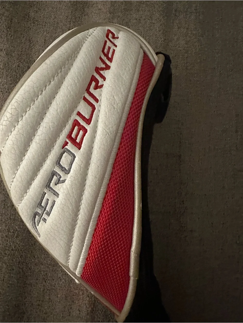 TaylorMade Aero Burner White & Red Golf Club Headcover with Black Sock